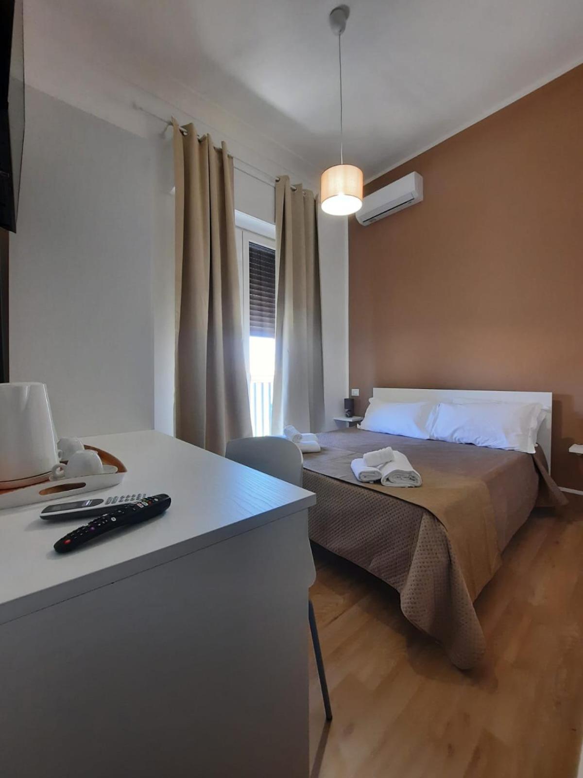 Le Camere Di Via Meccio Palermo Bilik gambar