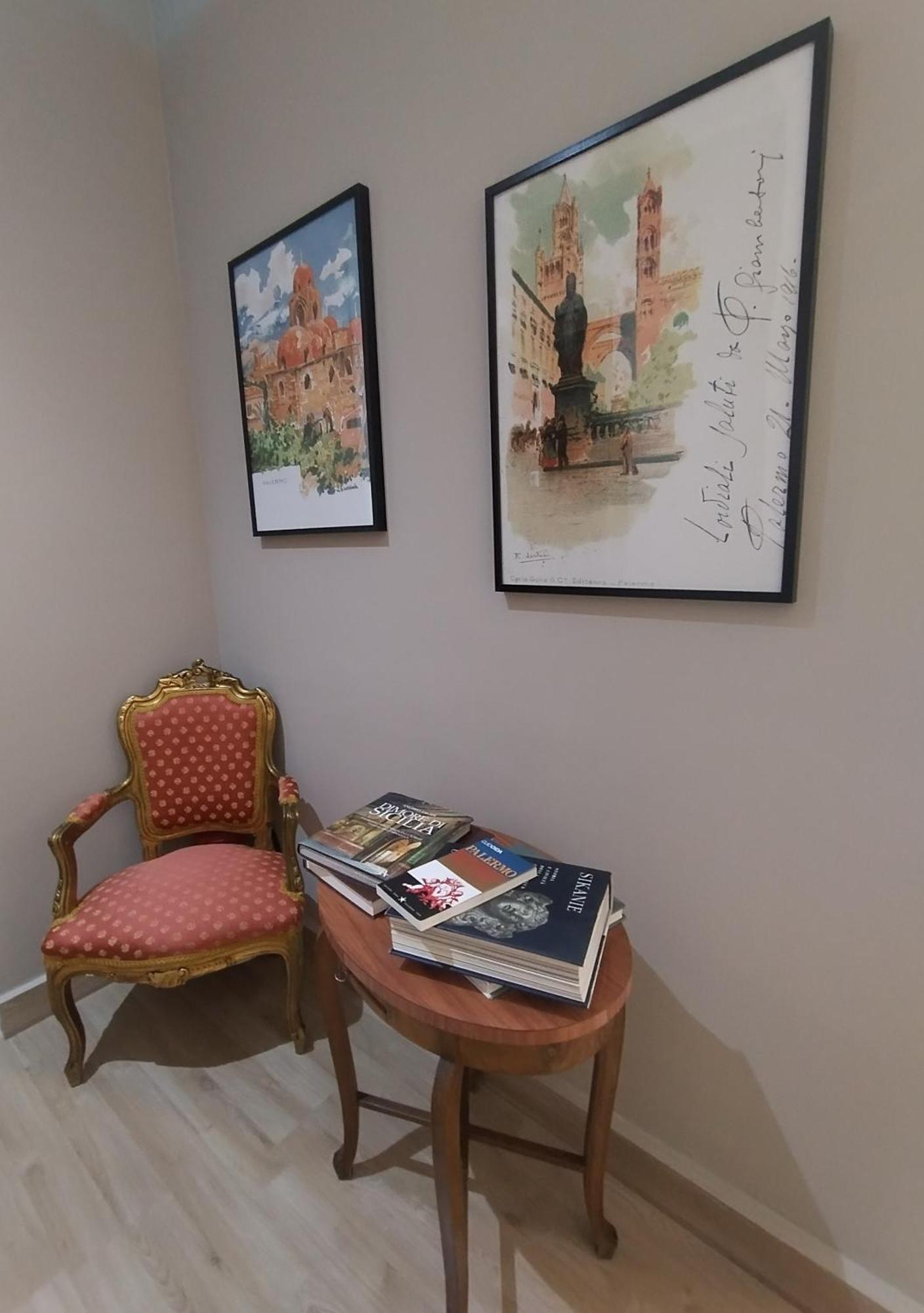 Le Camere Di Via Meccio Palermo Luaran gambar